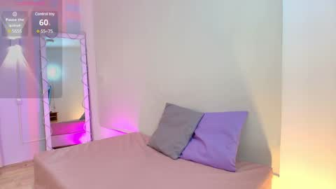 BRENDDA  online show from 7, 2, 2025