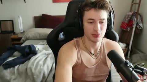 Snapshot of brentonverde chatting on 7, 12, 2024 brentonverde online show from 7, 12, 2024