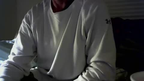 Snapshot of brett_burg412 chatting on 17, 12, 2024 Brett online show from 17, 12, 2024
