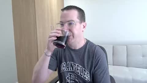 Snapshot of brettdj chatting on 21, 9, 2025 Brett online show from 21, 9, 2025