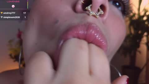 Snapshot of bri_von_dhara_ chatting on 8, 6, 2026 Bri online show from 8, 6, 2026