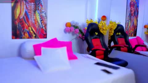 Briana Giil online show from 12, 1, 2026