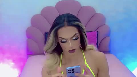 BRIANA online show from 13, 1, 2025