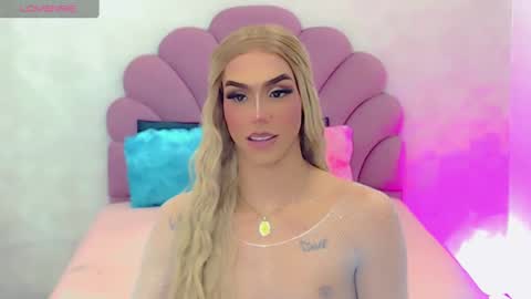 BRIANA online show from 15, 2, 2025