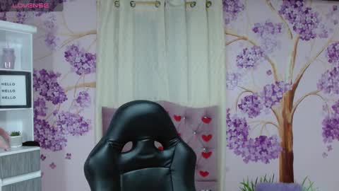 DAYANNA online show from 20, 9, 2025