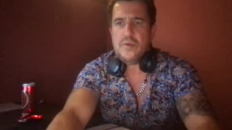 bricamaior16 online show from 2, 10, 2025