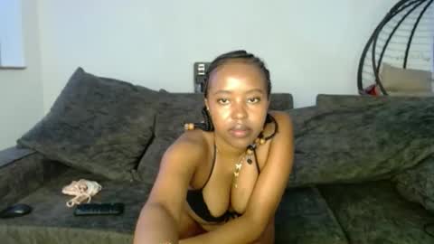 Snapshot of briella_10 chatting on 9, 6, 2026 briella online show from 9, 6, 2026