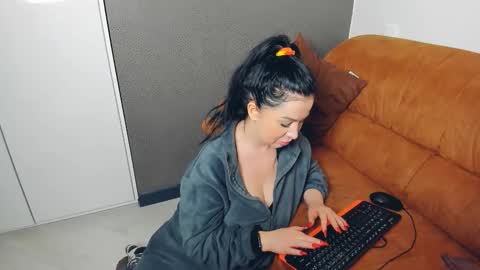 brilliantegirl_ online show from 7, 2, 2026