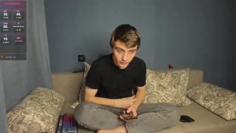 Snapshot of bristlebback chatting on 17, 2, 2025 bristlebback online show from 17, 2, 2025