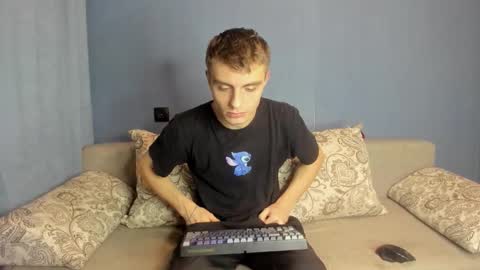 Snapshot of bristlebback chatting on 5, 10, 2025 bristlebback online show from 5, 10, 2025