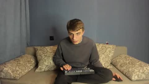 bristlebback online show from 8, 11, 2025