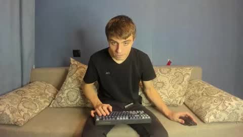 bristlebback online show from 18, 11, 2025