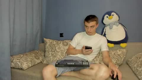 Snapshot of bristlebback chatting on 19, 6, 2026 bristlebback online show from 19, 6, 2026