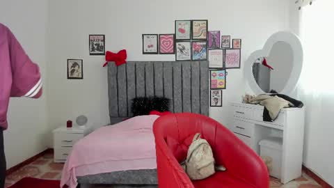 Snapshot of britannie_ chatting on 15, 6, 2026 britannie_ online show from 15, 6, 2026