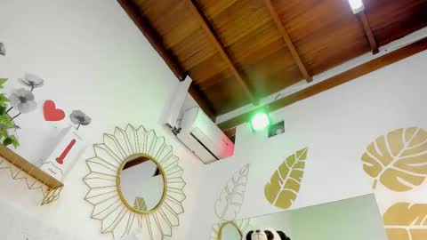 BritannyClaire online show from 20, 9, 2025