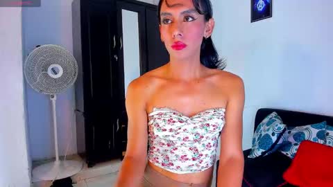 Snapshot of britannylord chatting on 4, 2, 2026 britanny lord online show from 4, 2, 2026