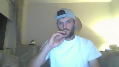 Snapshot of britbigdick1992 chatting on 17, 7, 2026 britbigdick1992 online show from 17, 7, 2026