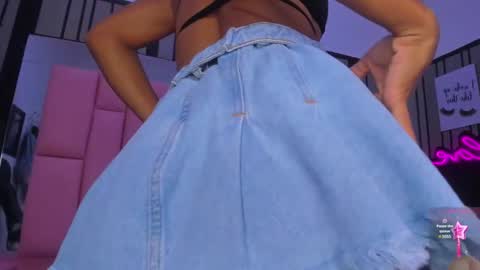 Snapshot of brithanyslim chatting on 2, 12, 2024 brithanyslim online show from 2, 12, 2024