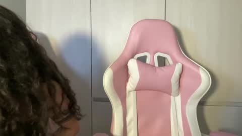 Snapshot of brithneysquirt chatting on 27, 2, 2025 brithneysquirt online show from 27, 2, 2025