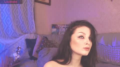 britneybarker online show from 13, 1, 2025
