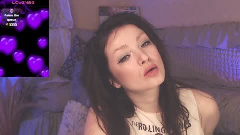 britneybarker online show from 29, 1, 2025