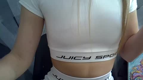 BritneyxKittens online show from 4, 11, 2025