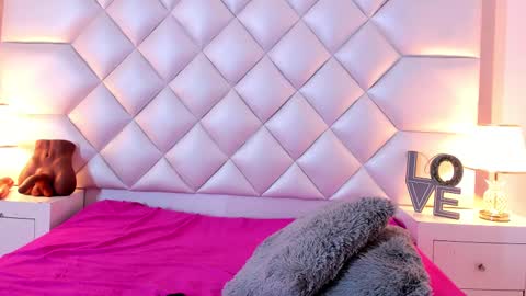 Brittany  online show from 22, 2, 2025