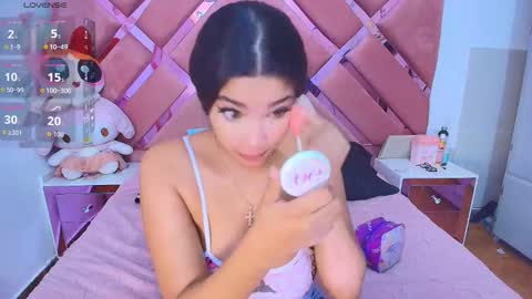 Brittany Boa online show from 18, 12, 2025