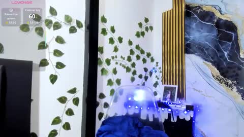 brittanyy20 online show from 12, 2, 2026