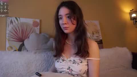 Snapshot of britthe chatting on 16, 6, 2026 Lina online show from 16, 6, 2026