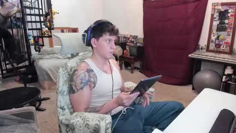Snapshot of brockleereynolds chatting on 30, 9, 2025 Brock Lee Reynolds online show from 30, 9, 2025