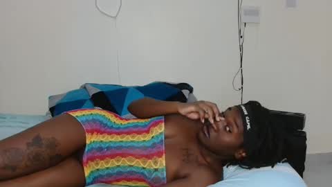 Snapshot of broken_haloo chatting on 9, 3, 2026 broken_haloo online show from 9, 3, 2026