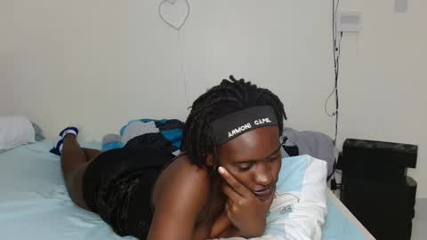 Snapshot of broken_haloo chatting on 10, 3, 2026 broken_haloo online show from 10, 3, 2026