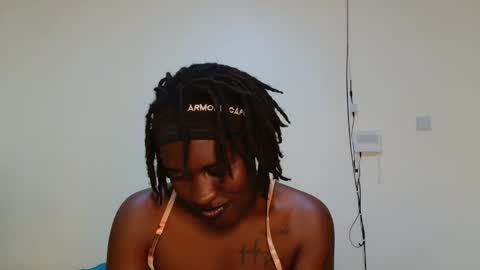 Snapshot of broken_haloo chatting on 20, 3, 2026 broken_haloo online show from 20, 3, 2026