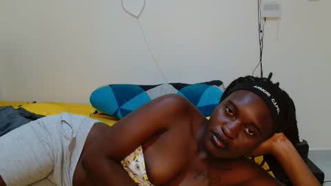 Snapshot of broken_haloo chatting on 25, 3, 2026 broken_haloo online show from 25, 3, 2026