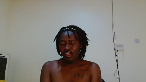 Snapshot of broken_haloo chatting on 30, 3, 2026 broken_haloo online show from 30, 3, 2026