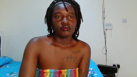 Snapshot of broken_haloo chatting on 13, 4, 2026 broken_haloo online show from 13, 4, 2026