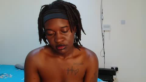 Snapshot of broken_haloo chatting on 14, 4, 2026 broken_haloo online show from 14, 4, 2026