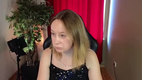 Snapshot of brooke_evans_ chatting on 10, 9, 2025 Brooke online show from 10, 9, 2025