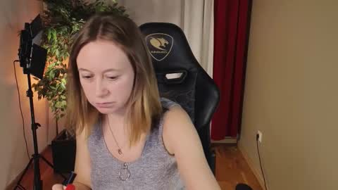 Snapshot of brooke_evans_ chatting on 5, 10, 2025 Brooke online show from 5, 10, 2025