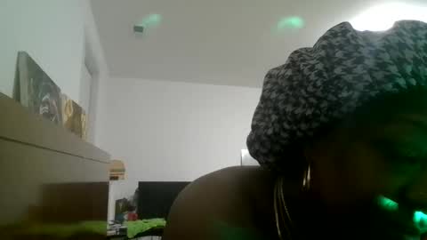 Snapshot of brooklyninfinity chatting on 10, 3, 2026 brooklyninfinity online show from 10, 3, 2026