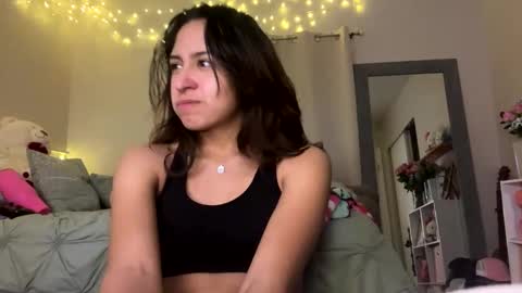 Snapshot of brownbunny212 chatting on 23, 1, 2025 brownbunny212 online show from 23, 1, 2025