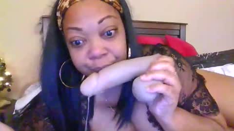 brownroundrenee online show from 16, 11, 2025