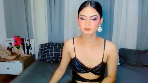 Roberta  GODDESS OF PLEASURE AND SEXUALDESIRE   online show from 11, 9, 2025