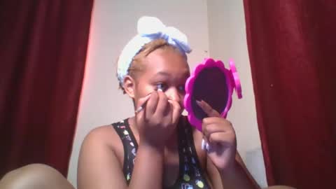 Snapshot of browny_candyz chatting on 13, 12, 2024 Tracy online show from 13, 12, 2024