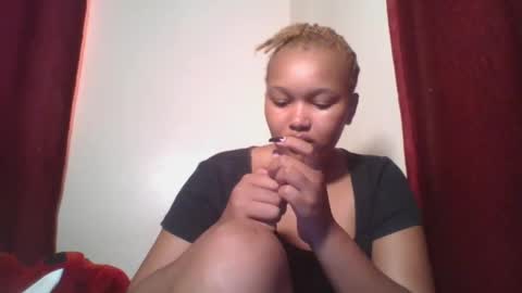 Snapshot of browny_candyz chatting on 17, 12, 2024 Tracy online show from 17, 12, 2024