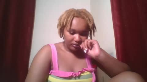 Snapshot of browny_candyz chatting on 24, 12, 2024 Tracy online show from 24, 12, 2024