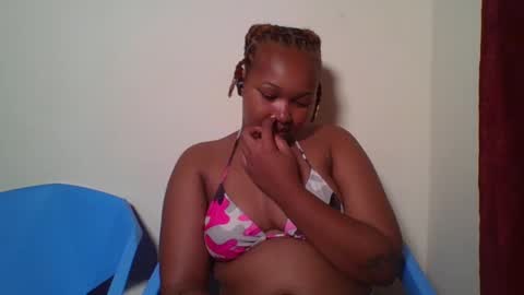 Snapshot of browny_candyz chatting on 13, 1, 2025 Tracy online show from 13, 1, 2025