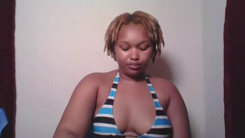 Snapshot of browny_candyz chatting on 27, 1, 2025 Tracy online show from 27, 1, 2025