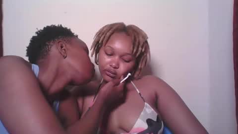 Snapshot of browny_candyz chatting on 2, 2, 2025 Tracy online show from 2, 2, 2025